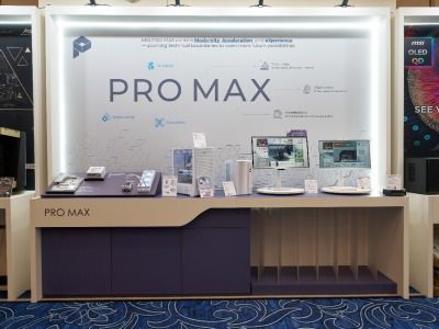 迎廣W系列機箱 以審美儀式向算力基礎設施致敬